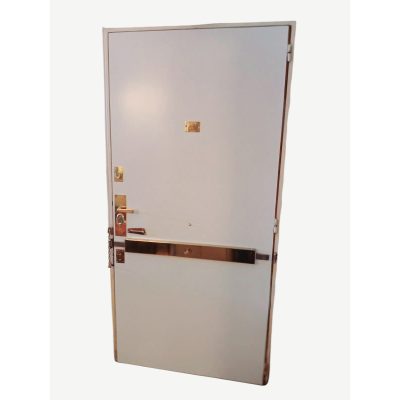 Sistema de blindaje de puertas